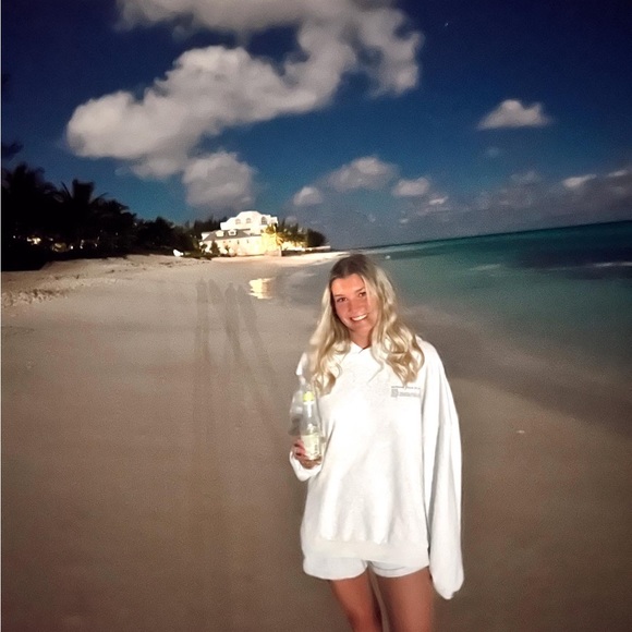 Meet your Posher, Neve - Picture 1 of 1